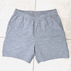 Lululemon men’s shorts Unlined. MED Grey Heather